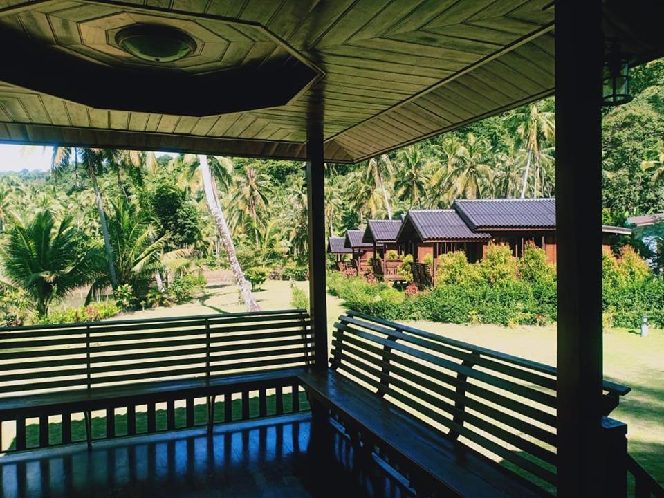 Walk In Homestay Ko Kut Exterior foto