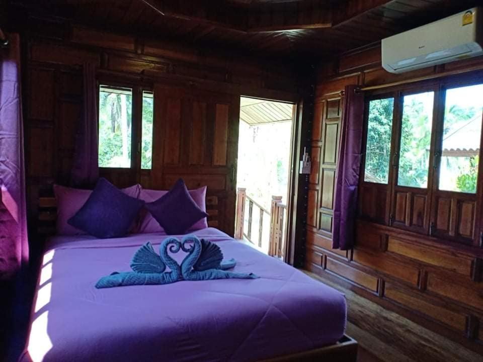 Walk In Homestay Ko Kut Exterior foto