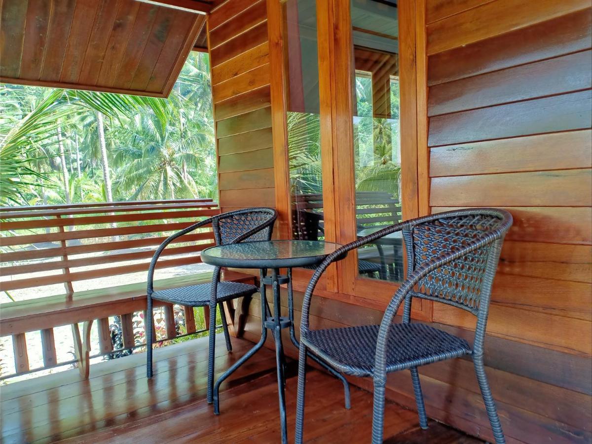 Walk In Homestay Ko Kut Exterior foto